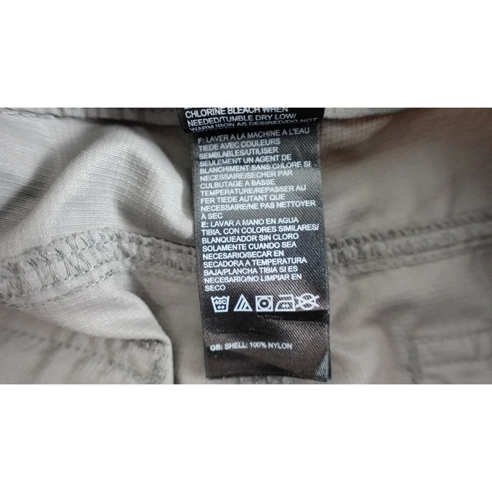 The North Face Mens Gray Convertible Hiking Pants Zip Off Cargo Trousers Size 12
